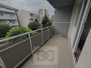 Pronájem bytu 1+kk, Praha - Letňany, Beranových, 31 m2