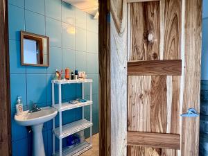 Prodej rodinného domu, Coxen Hole, Roatán, Honduras, 343 m2