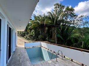 Prodej rodinného domu, Coxen Hole, Roatán, Honduras, 343 m2