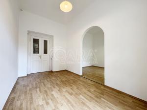 Pronájem kanceláře, Praha, Arbesovo náměstí, 30 m2