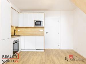Pronájem bytu 2+kk, Opava, 37 m2