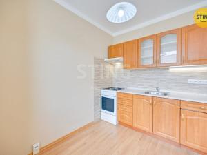 Prodej bytu 2+1, Uherské Hradiště, Derflanská, 44 m2