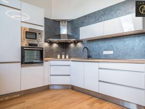 Prodej bytu 2+kk, Praha - Holešovice, U průhonu, 47 m2