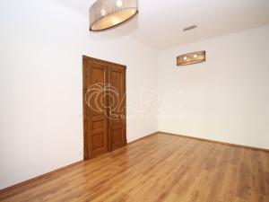 Pronájem bytu 3+kk, Praha, Chvalova, 71 m2