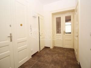 Pronájem bytu 3+kk, Praha, Chvalova, 71 m2