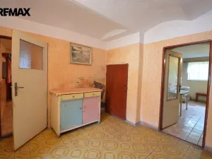 Prodej rodinného domu, Spálov, 230 m2