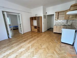 Pronájem bytu 2+kk, Praha - Bubeneč, Národní obrany, 48 m2
