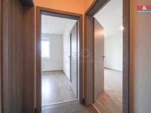 Pronájem bytu 2+kk, Plzeň - Jižní Předměstí, Poděbradova, 43 m2