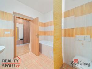 Pronájem bytu 2+kk, Hradec Králové - Třebeš, Svatojánská, 66 m2