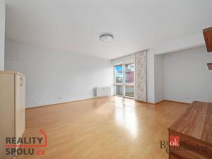 Pronájem bytu 2+kk, Hradec Králové - Třebeš, Svatojánská, 66 m2