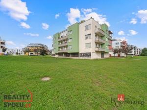 Pronájem bytu 2+kk, Hradec Králové - Třebeš, Svatojánská, 66 m2