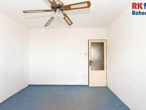 Prodej bytu 3+1, Praha - Kolovraty, K vrbě, 61 m2