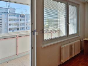 Pronájem bytu 1+kk, Praha, Bachova, 26 m2