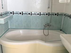 Pronájem bytu 3+1, Napajedla, Nábřeží, 74 m2