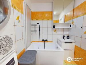 Prodej bytu 3+kk, Oslavany, Moravská, 77 m2