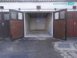 Pronájem garáže, Karlovy Vary, U Podjezdu, 24 m2