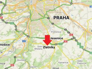 Pronájem rodinného domu, Zlatníky-Hodkovice - Zlatníky, Náves sv. Petra a Pavla, 100 m2