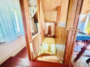 Prodej podílu 1/1 zemědělské usedlosti, Dolní Žandov, 200 m2