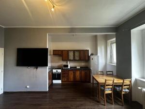 Pronájem bytu 1+kk, Praha - Vršovice, Vršovická, 35 m2