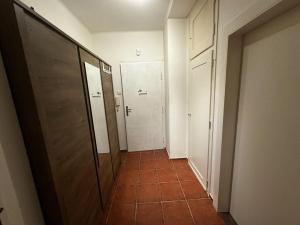 Pronájem bytu 1+kk, Praha - Vršovice, Vršovická, 35 m2