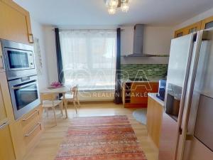Pronájem bytu 3+kk, Praha - Vysočany, Pod Harfou, 76 m2