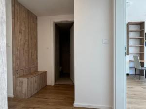 Pronájem bytu 2+kk, Praha - Stodůlky, Hábova, 49 m2