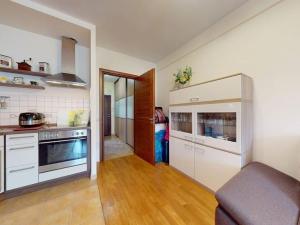 Prodej bytu 1+kk, Karlovy Vary, Jateční, 38 m2