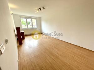 Pronájem bytu 2+1, Týn nad Vltavou - Malá Strana, Vojnova, 58 m2