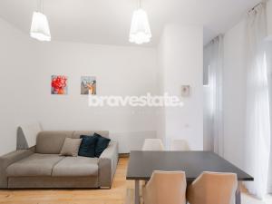 Prodej bytu 2+kk, Praha - Smíchov, Kmochova, 45 m2