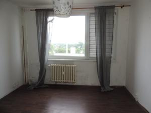 Prodej bytu 3+1, Bohušovice nad Ohří, Zahradní, 60 m2