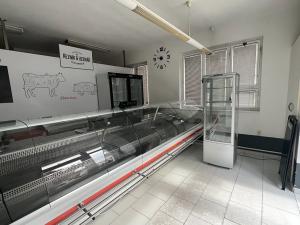 Pronájem obchodního prostoru, Holice, náměstí T. G. Masaryka, 37 m2