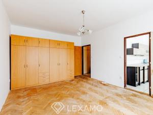 Prodej bytu 2+1, Třebíč - Horka-Domky, Demlova, 55 m2