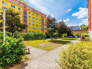 Prodej bytu 2+1, Třebíč - Horka-Domky, Demlova, 55 m2