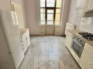 Pronájem bytu 3+1, Praha - Nové Město, Masarykovo nábřeží, 104 m2
