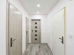 Pronájem bytu 3+1, Praha - Krč, V Štíhlách, 62 m2