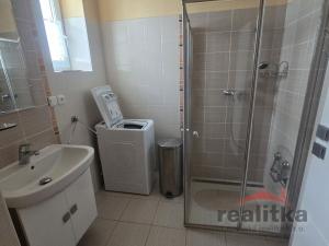 Pronájem bytu 2+1, Opava - Malé Hoštice, Slezská, 60 m2