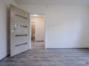 Pronájem bytu 1+1, Frýdek-Místek, Lískovecká, 32 m2