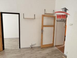 Pronájem bytu 2+1, Karlovy Vary, Moskevská, 43 m2