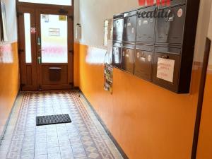Pronájem bytu 2+1, Karlovy Vary, Moskevská, 43 m2