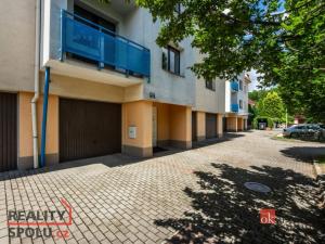 Pronájem bytu 2+kk, Brno - Líšeň, Podbělová, 45 m2