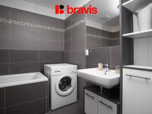 Pronájem bytu 1+kk, Brno - Slatina, Kigginsova, 40 m2