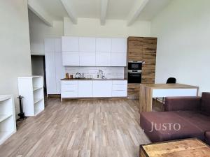 Pronájem bytu 3+kk, Písek, Pražská, 70 m2