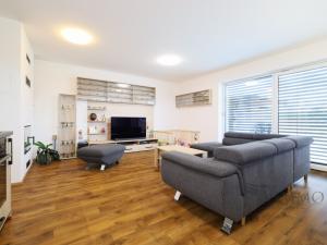 Prodej bytu 4+kk, Nové Hrady, Vilová čtvrť, 89 m2