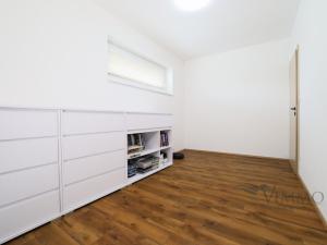 Prodej bytu 4+kk, Nové Hrady, Vilová čtvrť, 89 m2