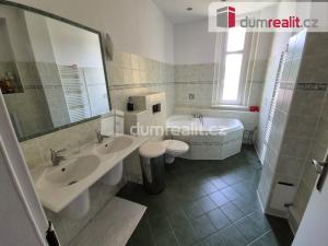 Pronájem bytu 4+kk, Karlovy Vary, Jugoslávská, 159 m2