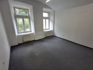 Pronájem kanceláře, Kolín, Karlovo náměstí, 99 m2
