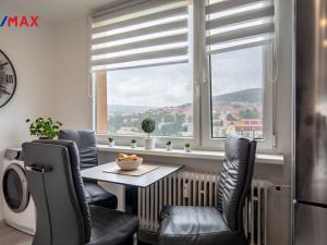 Prodej bytu 2+1, Meziboří, Nad parkem, 60 m2