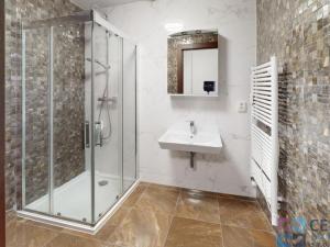 Pronájem bytu 3+kk, Žatec, Husova, 69 m2