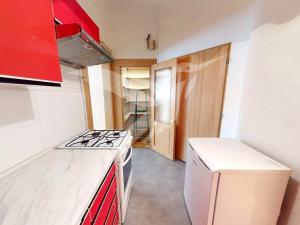 Pronájem bytu 2+kk, Plzeň, Čechova, 51 m2