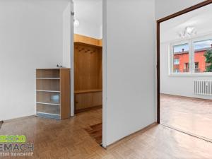 Pronájem bytu 2+1, Uherské Hradiště, Pod Svahy, 54 m2